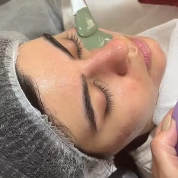آرایشگاه زنانه بانوی ایرانی جمالزاده جنوبی تهران