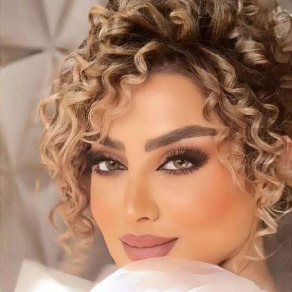 آرایشگاه زنانه آیسو صادقیه تهران