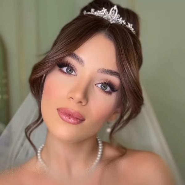 آرایشگاه زنانه مینا رئوف کامرانیه تهران