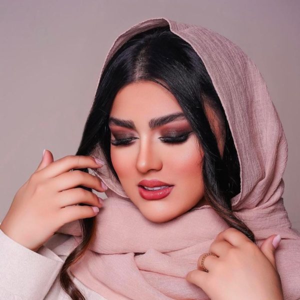 آرایشگاه زنانه گیوا رویال ولنجک تهران