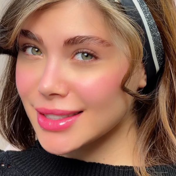 آرایشگاه زنانه میم پیروزی تهران