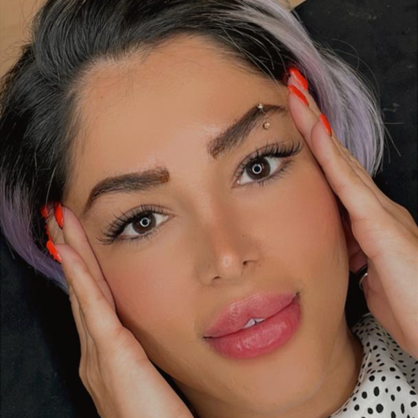 آرایشگاه زنانه الی سنائی تهران