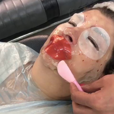 آرایشگاه زنانه بهران هروی تهران