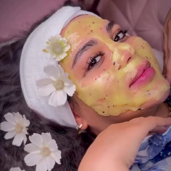 آرایشگاه زنانه هستی فرهمند پاسداران تهران